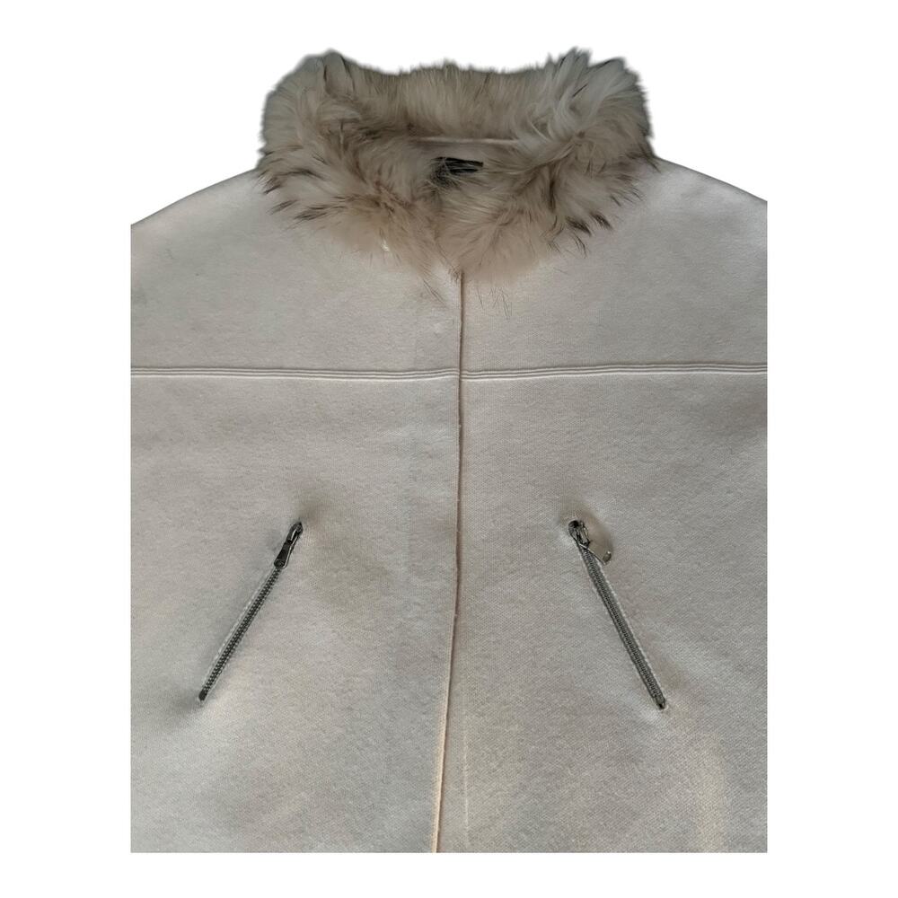 Dolce Cabo Cream Cape with Faux Fur Trim - Picture 14 of 15